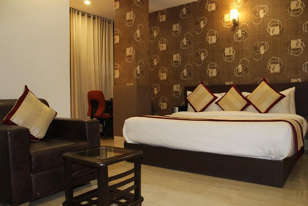 Imperial Clarks Inn Dehradun Exteriör bild